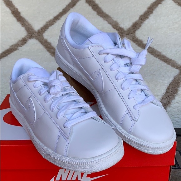 WMNS TENNIS CLASSIC 'WHITE BLUE CAP' - Picture 13 of 16